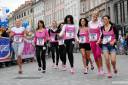 cosmopolitan tek v petkah fotke 014.thumbnail Cosmopolitanov tek v petkah   fotografije