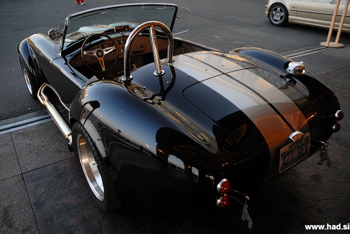 Ford Shelby Cobra 427 photos 07