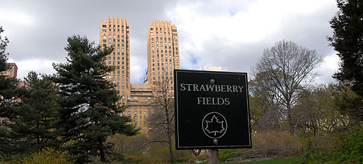 strawberry field john lennon