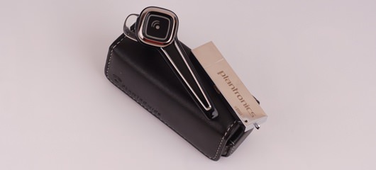 bluetooth-slusalke-plantronics-discovery-a925-06.jpg
