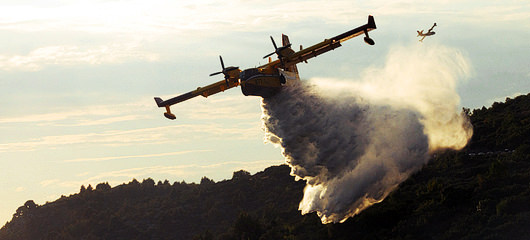 pozar igrane - canadair