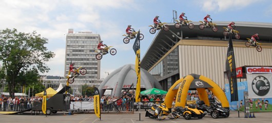 stunt show ales rozman - fotografije