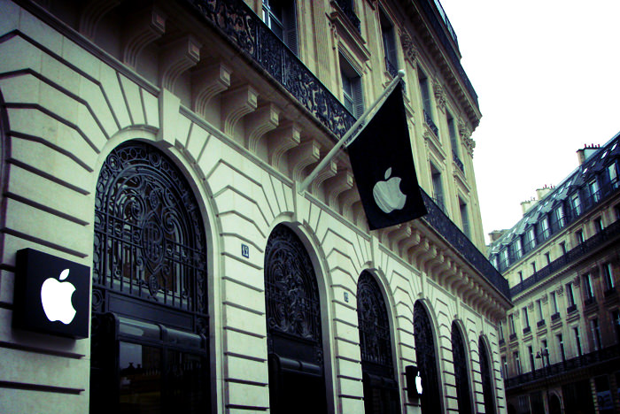 apple_store_paris03
