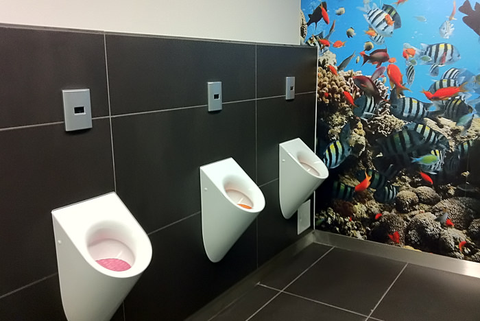 wc_kristalna_palaca_02