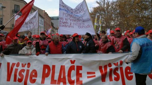 Rdeče - rumeno - modro - zelene delavske demonstracije 3