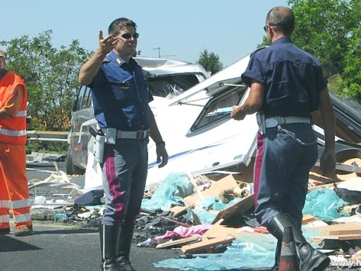 Fotografije Nesrece Na Avtocesti 7