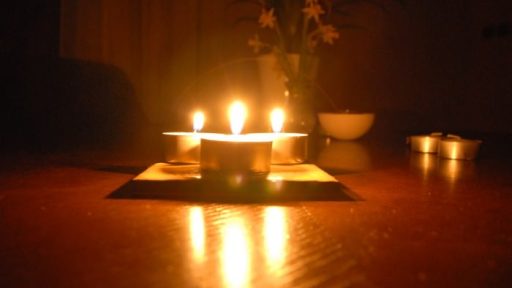 Zunaj sneži, elektrike ni