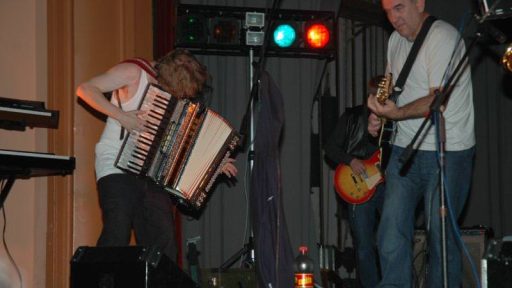 Predvolilni boj na vasi