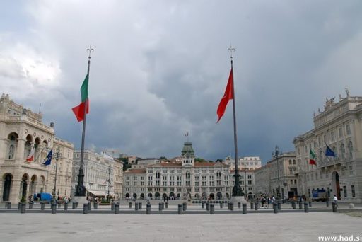 Trst je naš, Gorica pa Globokarjeva*