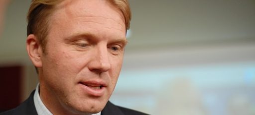 Zares - nedelja zvečer 12