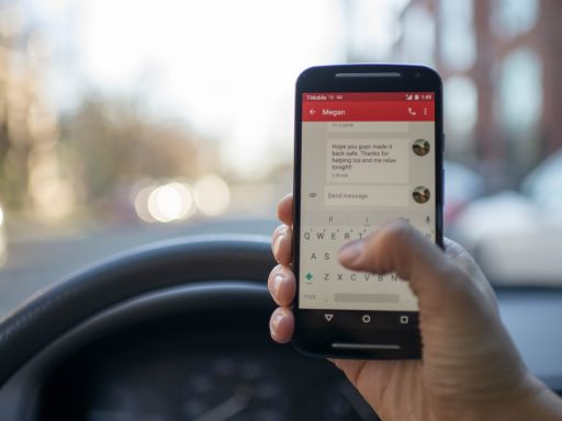 Črke ČŠŽ na naših pametnih mobilnih telefonih zakaj ne uporabljam čšž na telefonu