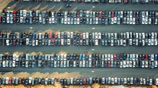 Parkiranje na Brniku