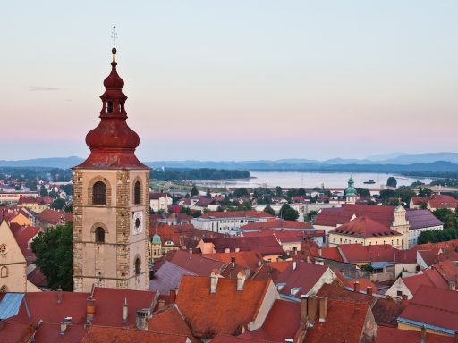 Ptuj kandidira za Evropsko prestolnico kulture 2025 za logotip pa so pripravljeni plačati 500 evrov