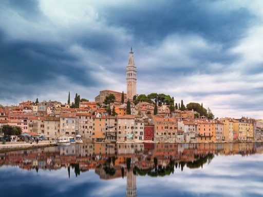 Salma Hayek v Rovinju Cristiano Ronaldo v Dubrovniku