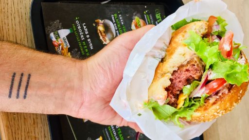 Beyond Meat LarsSven burger LarsSven veganski burger3