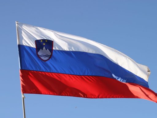 Slovenija je stara 28 let Dan državnosti 25. junij