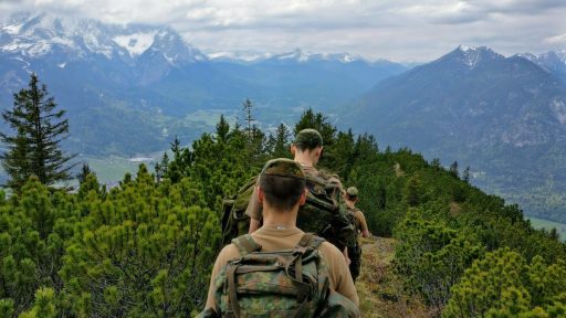 Na obisku pri Stajerski vardi Novica Mihajlovic Delo in pogrom javnosti