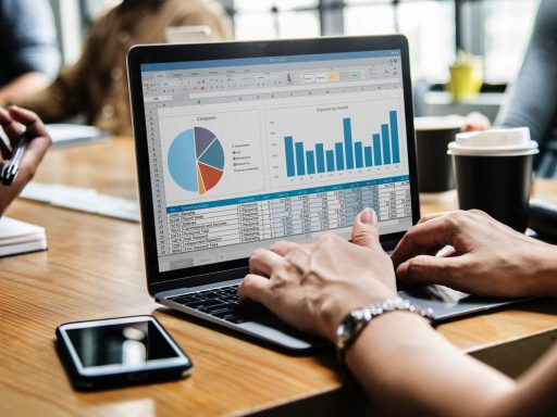 Statisticni urad je kul njihovi podatki pa odlicna popestritev v casu kislih kumaric