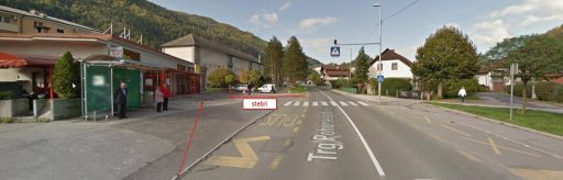 Zavijanje v Kisovcu mimo avtobusne postaje