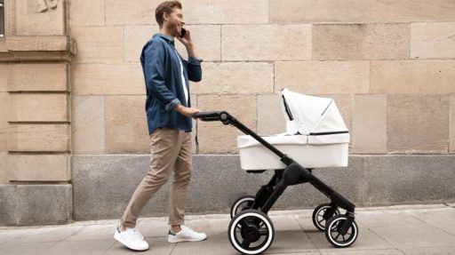 Sistem e stroller e vozicek Bosch pametni elektricni pogon v vozicku
