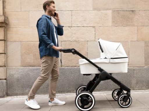 Sistem e stroller e vozicek Bosch pametni elektricni pogon v vozicku