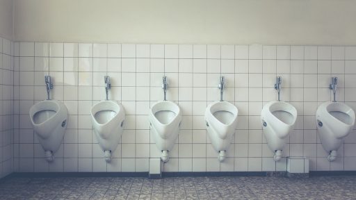 Ali imate doma pisoar Odstranitev pisoarjev na FDV buri duhove