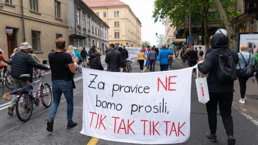 Protesti Ljubljana 15 maj 19