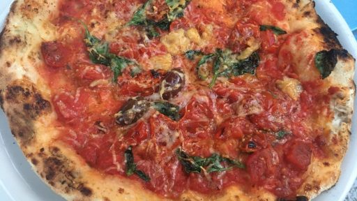 Gostilnica 5 6 kg na Eipprovi marinara je pizza brez sira in pika had testira pizze