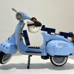 lego vespa 1