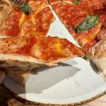 Restavracija & Lounge Manu Žirovnica Pizza 4