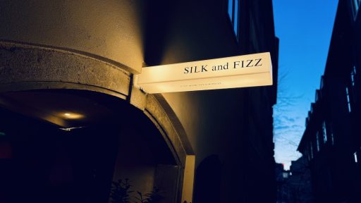silk and fizz 7
