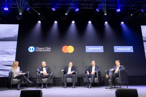 DinersxMastercard FotoZigaIntihar 175