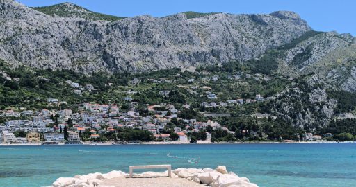 omis