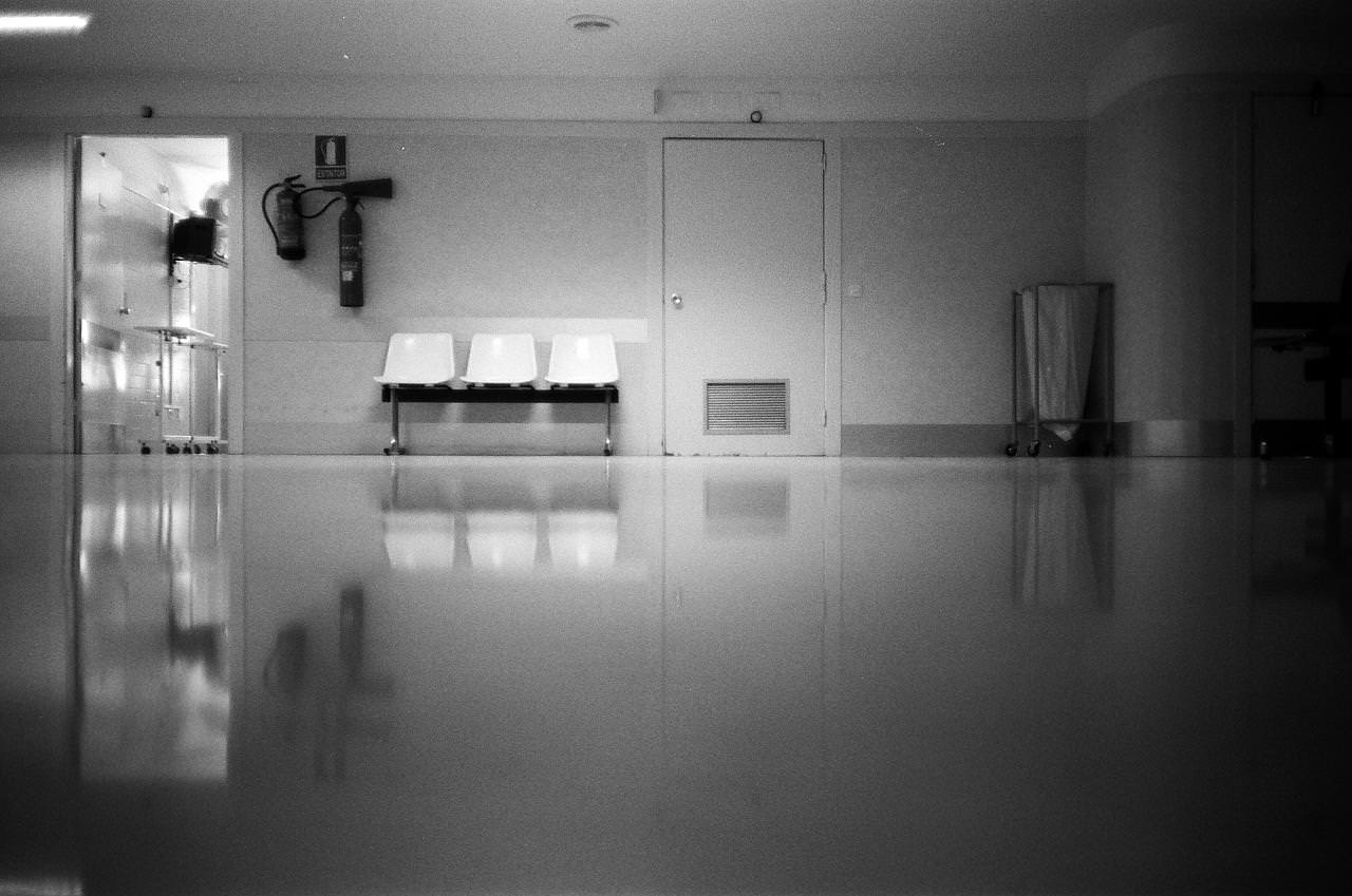 cakalnica waiting room
