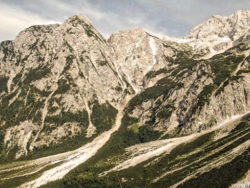 Fotopis Jezersko-Ledine-Ceska koca 23