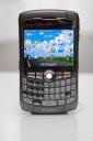 simobil-blackberry-curve-8310-02.jpg