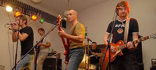 skupina-niet-koncert-trbovlje-fotografije-10.jpg