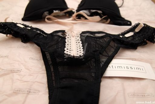 Spodnje perilo Intimissimi VS Zimska bunda Gotcha 1