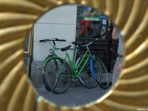 Podobe iz ogledal 7