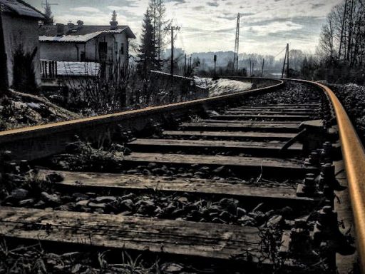 Prodajmo Luko Koper, da zgradimo drugi tir železnice