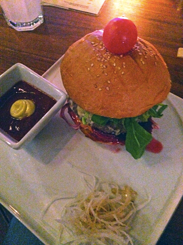 tokyo_piknik_gourmet_burger2