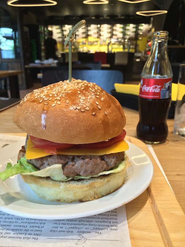 Katrca Beer burger