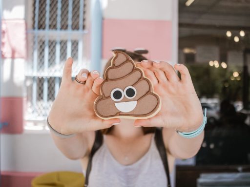 Se tudi vi pogovarjate z emojiji