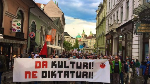 protesti