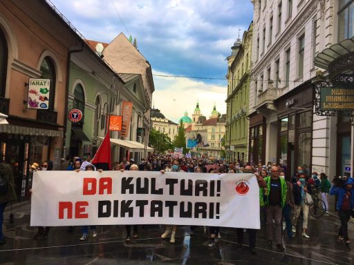 protesti