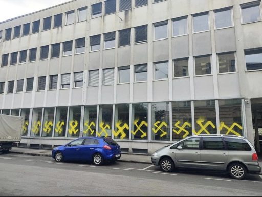 kljukasti kriz