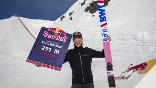 Rjoju Kobajaši Foto: Mihai Stetcu / Red Bull Content Pool