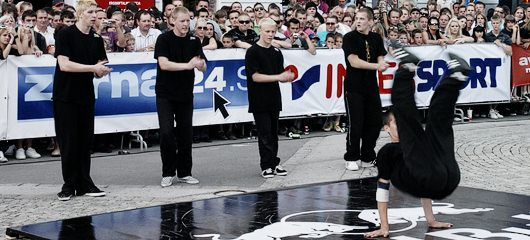Are we human, or are we dancer 03 Are we human, or are we dancer 03