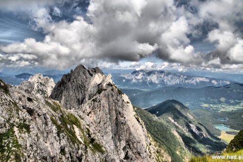 cesta-na-mangart-fotografije-mangart-photos-01.jpg