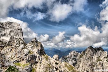cesta-na-mangart-fotografije-mangart-photos-03.jpg
